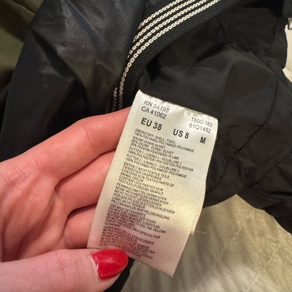 Bogner Fire & Ice Black Ski Jacket - insulated with detachable fur hood - Picture 14 of 14